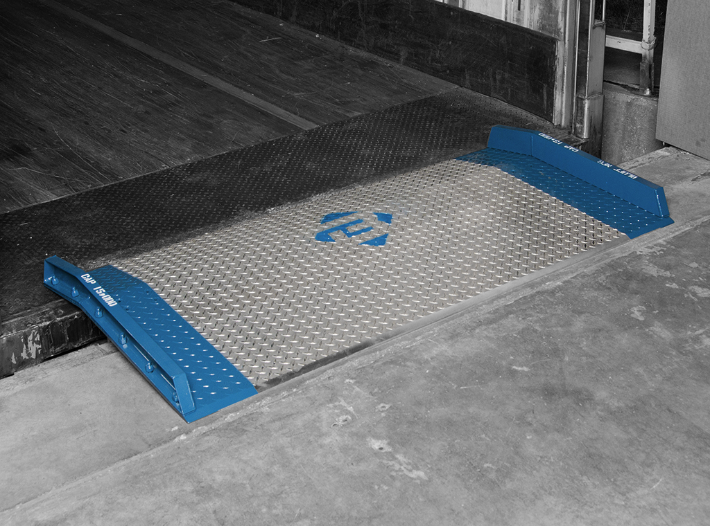 Bluff AC Aluminum Dock Board w/ Bolt-On Steel Curbs